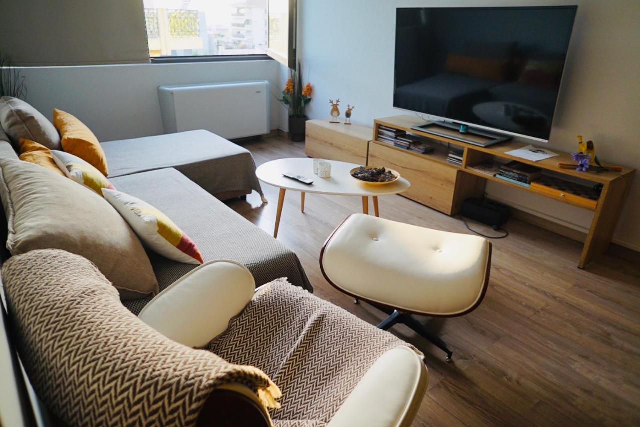 Urban Apartment Amaliada Ngoại thất bức ảnh